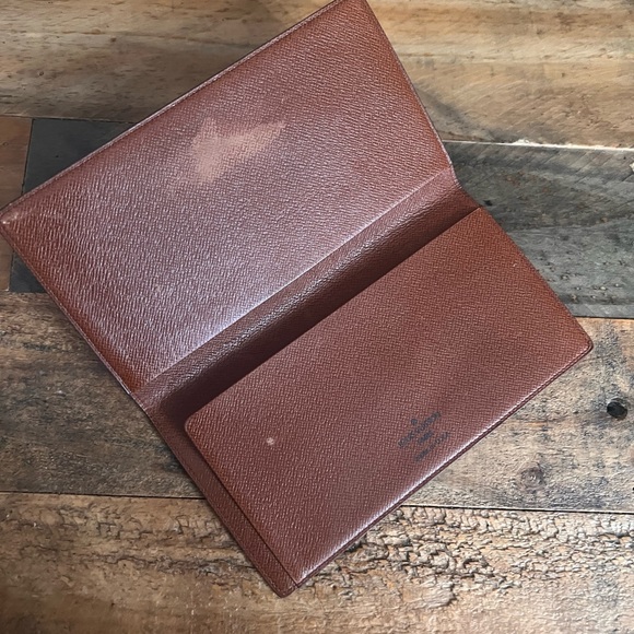 Authentic Louis Vuitton Long Check Book Wallet Cover - Picture 2 of 10